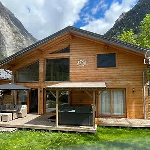  Chalet Le Lotus Blanc France